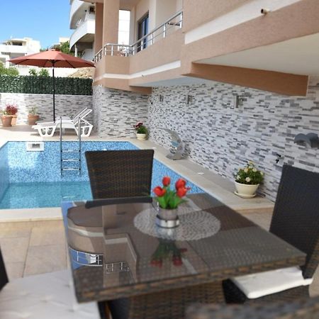 Guest House Evropa 2 Ulcinj Exterior foto