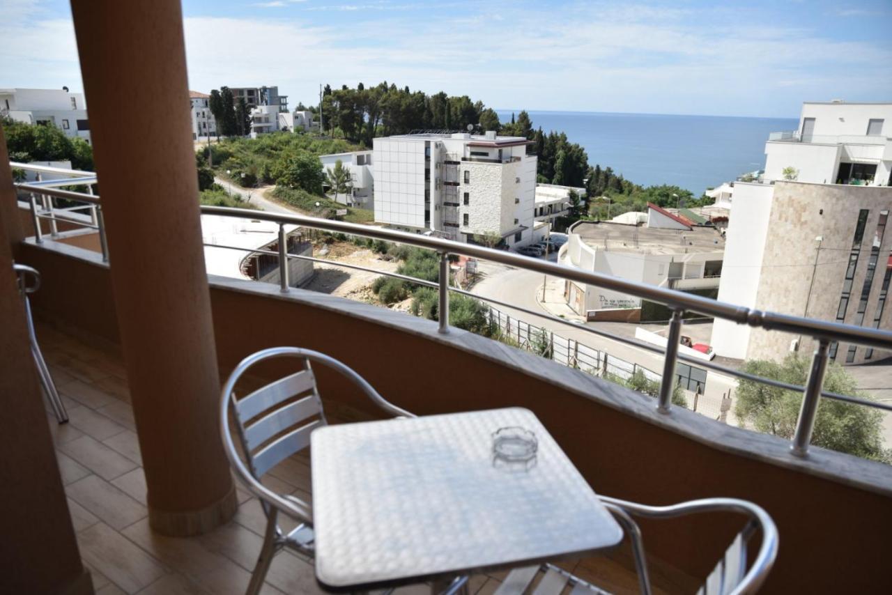 Guest House Evropa 2 Ulcinj Exterior foto