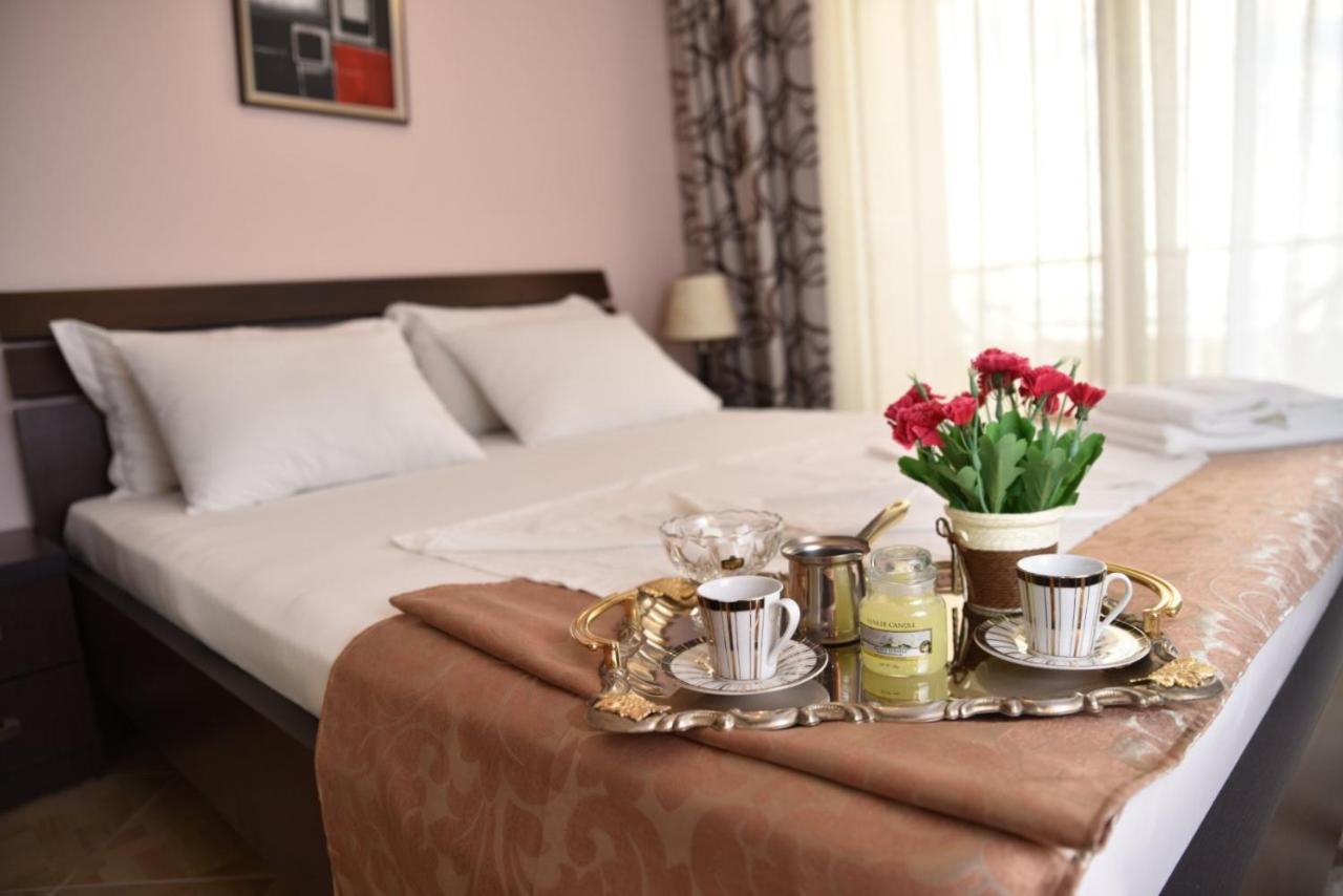 Guest House Evropa 2 Ulcinj Exterior foto