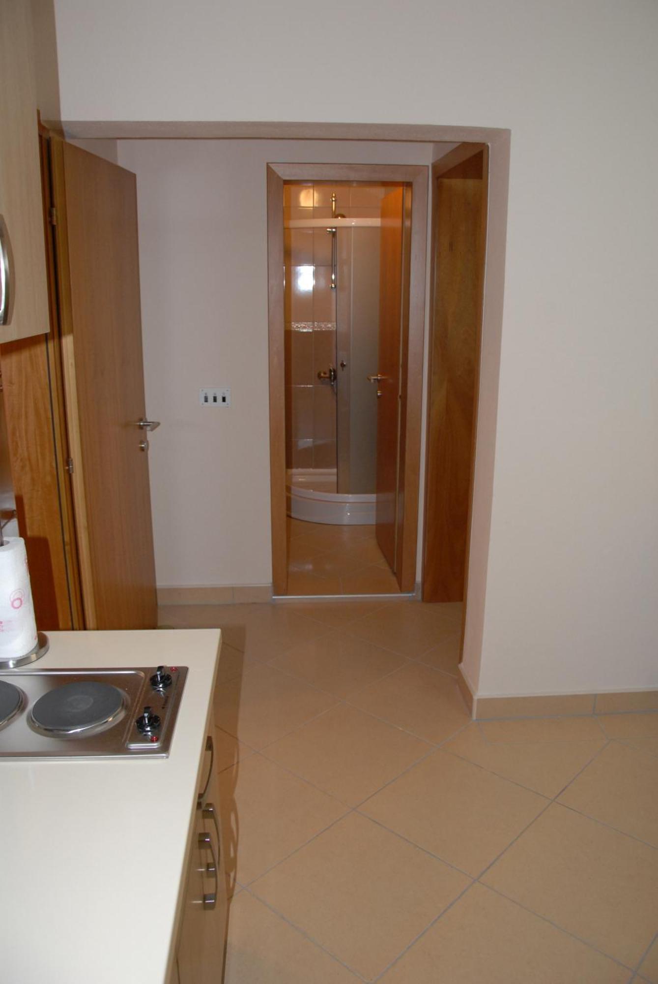 Guest House Evropa 2 Ulcinj Exterior foto