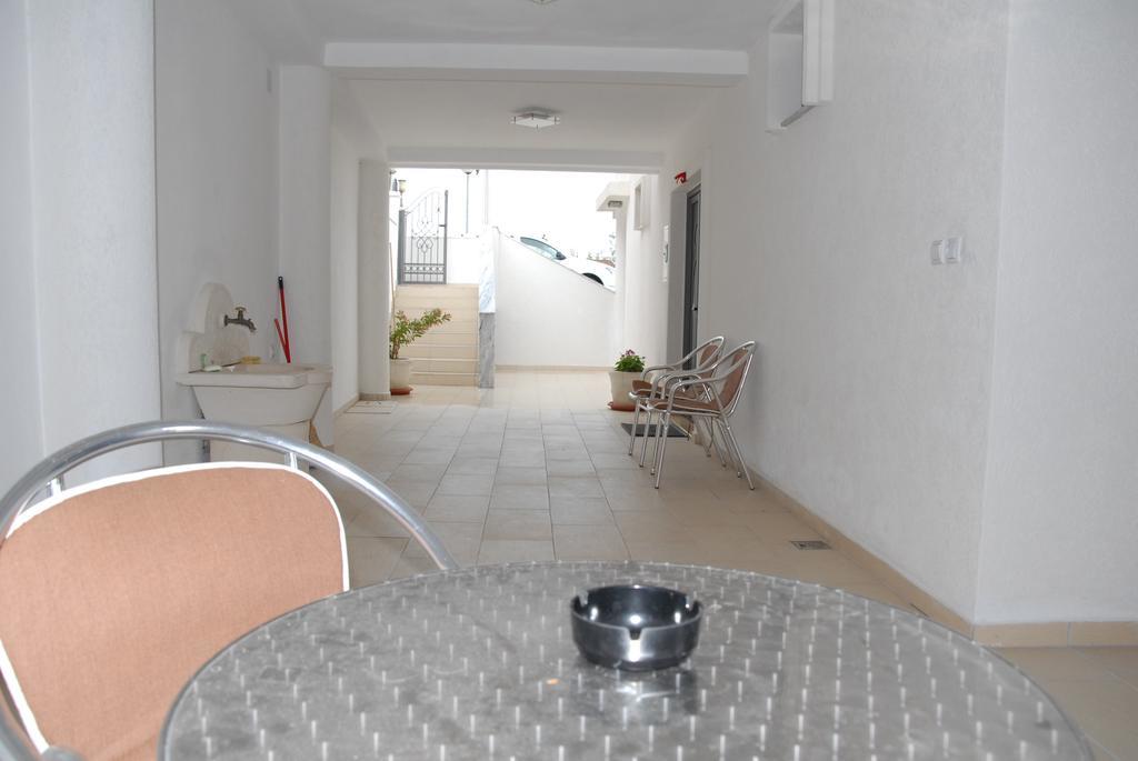 Guest House Evropa 2 Ulcinj Habitación foto