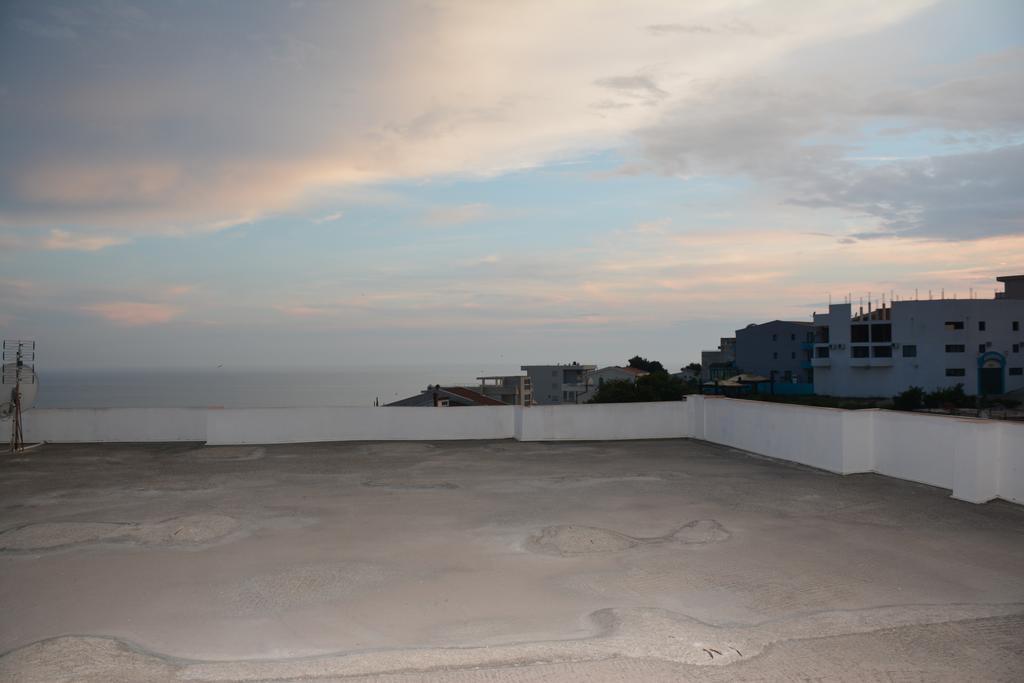 Guest House Evropa 2 Ulcinj Exterior foto